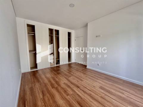 Moradia T3 Venda em Fernão Ferro,Seixal
