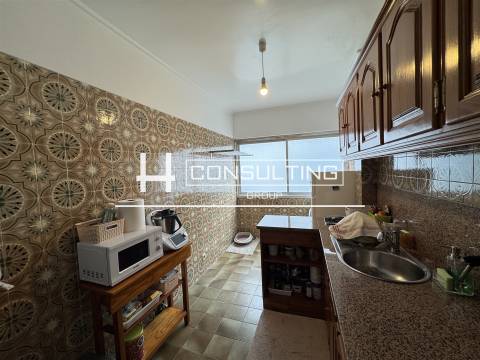 Apartamento T2 Venda em Mina de Água,Amadora