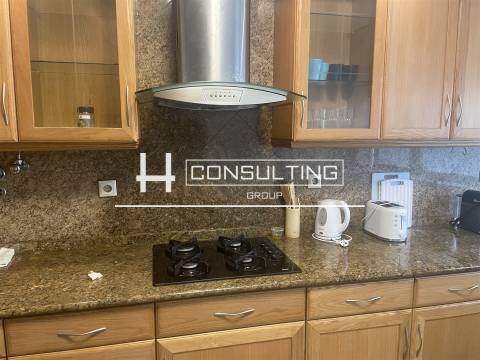 Apartamento T4 Arrendamento em Parque das Nações,Lisboa