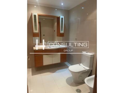 Apartamento T4 Arrendamento em Parque das Nações,Lisboa