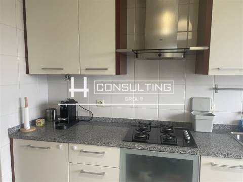 Apartamento T2 Arrendamento em Parque das Nações,Lisboa