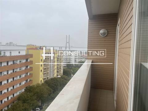 Apartamento T2 Arrendamento em Parque das Nações,Lisboa