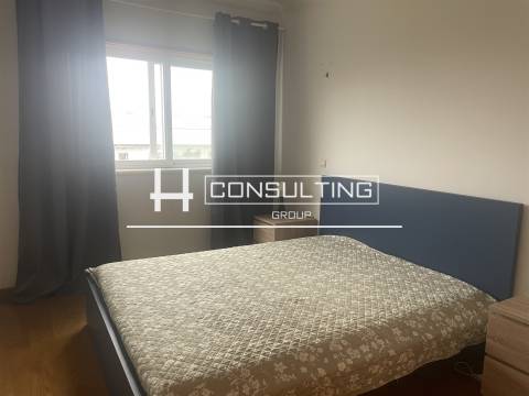 Apartamento T2 Arrendamento em Parque das Nações,Lisboa