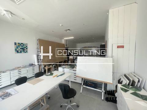 Loja  Arrendamento em Barcarena,Oeiras