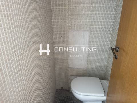 Loja  Arrendamento em Barcarena,Oeiras