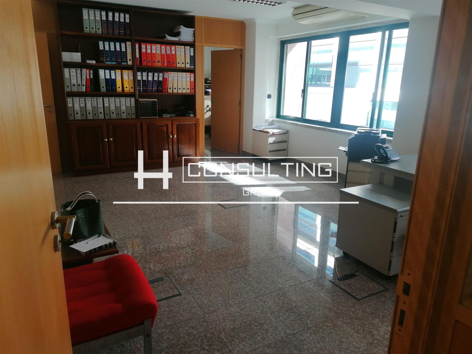 Escritório  Venda em Algés, Linda-a-Velha e Cruz Quebrada-Dafundo,Oeiras