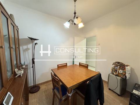 Apartamento T2 Venda em Santa Iria de Azoia, São João da Talha e Bobadela,Loures