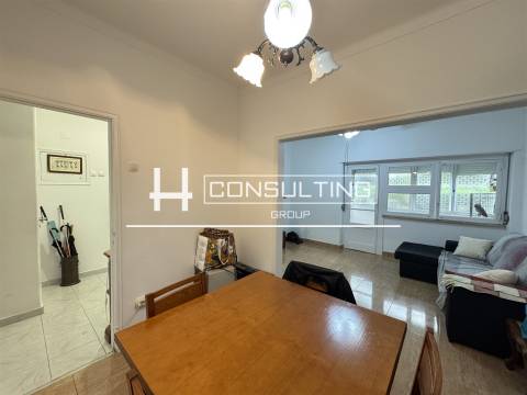 Apartamento T2 Venda em Santa Iria de Azoia, São João da Talha e Bobadela,Loures