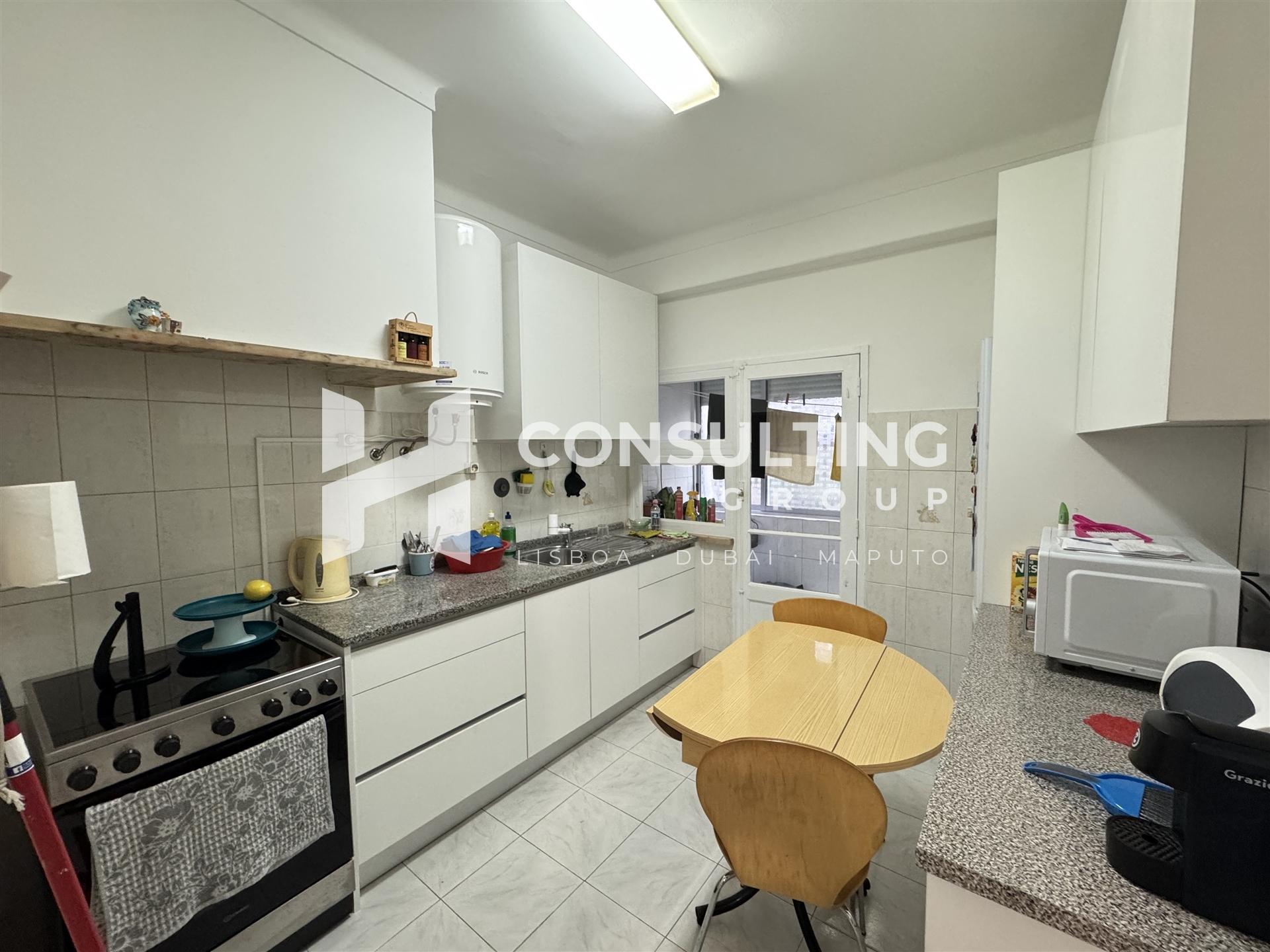 Apartamento T2 Venda em Santa Iria de Azoia, São João da Talha e Bobadela,Loures