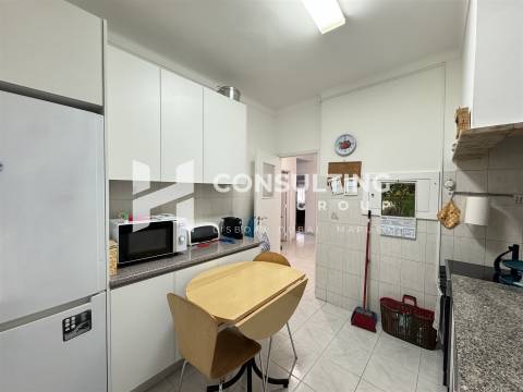 Apartamento T2 Venda em Santa Iria de Azoia, São João da Talha e Bobadela,Loures