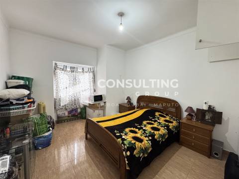 Apartamento T2 Venda em Santa Iria de Azoia, São João da Talha e Bobadela,Loures