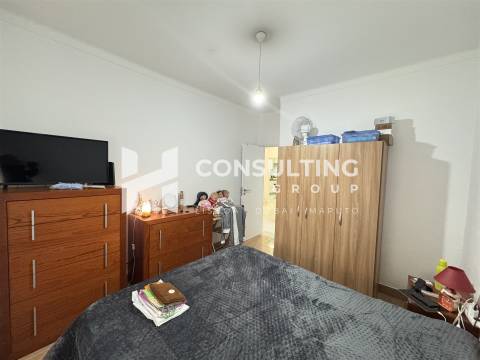 Apartamento T2 Venda em Santa Iria de Azoia, São João da Talha e Bobadela,Loures