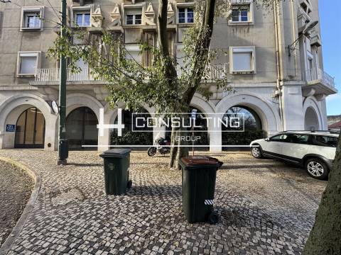 Loja  Venda em Estrela,Lisboa