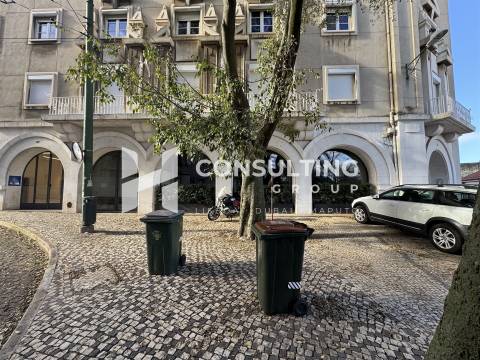 Loja  Venda em Estrela,Lisboa