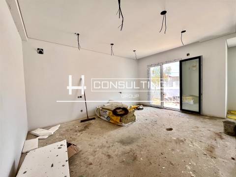 Moradia T4 DUPLEX Venda em Fernão Ferro,Seixal