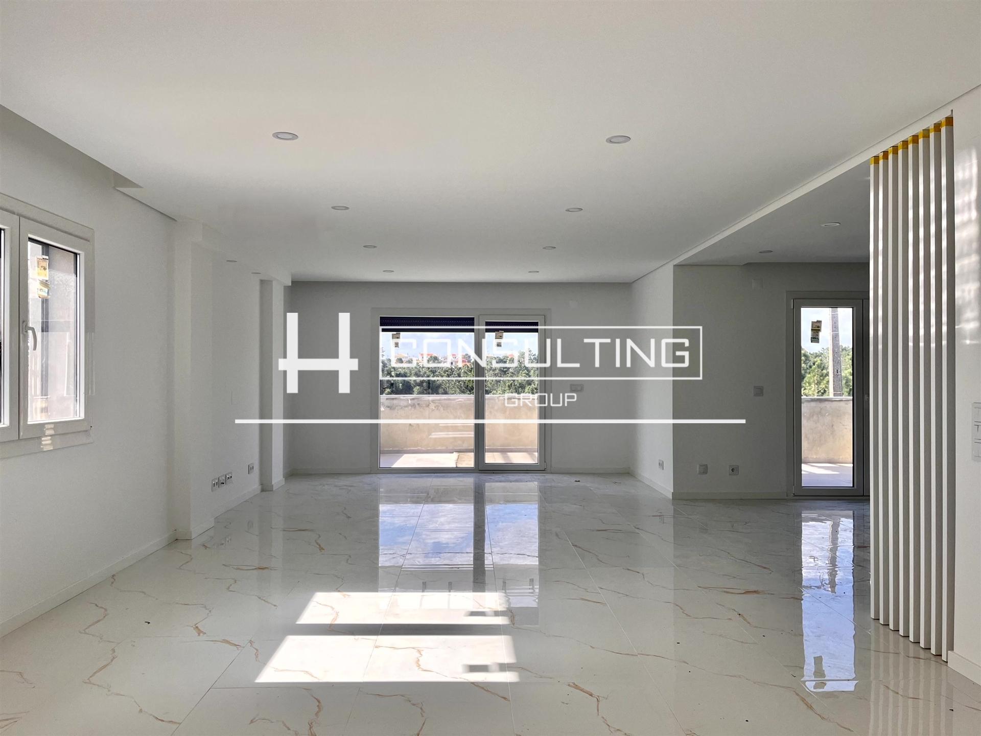 Moradia T4 DUPLEX Venda em Fernão Ferro,Seixal