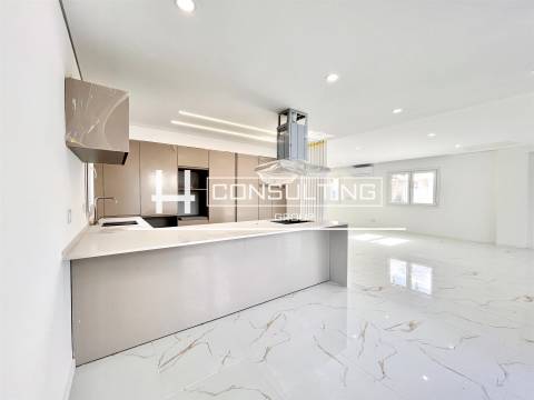 Moradia T4 DUPLEX Venda em Fernão Ferro,Seixal