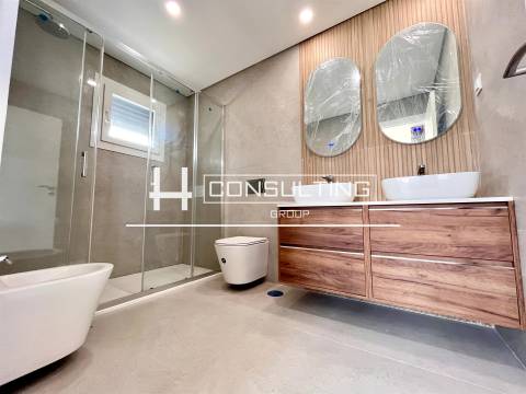 Moradia T4 DUPLEX Venda em Fernão Ferro,Seixal