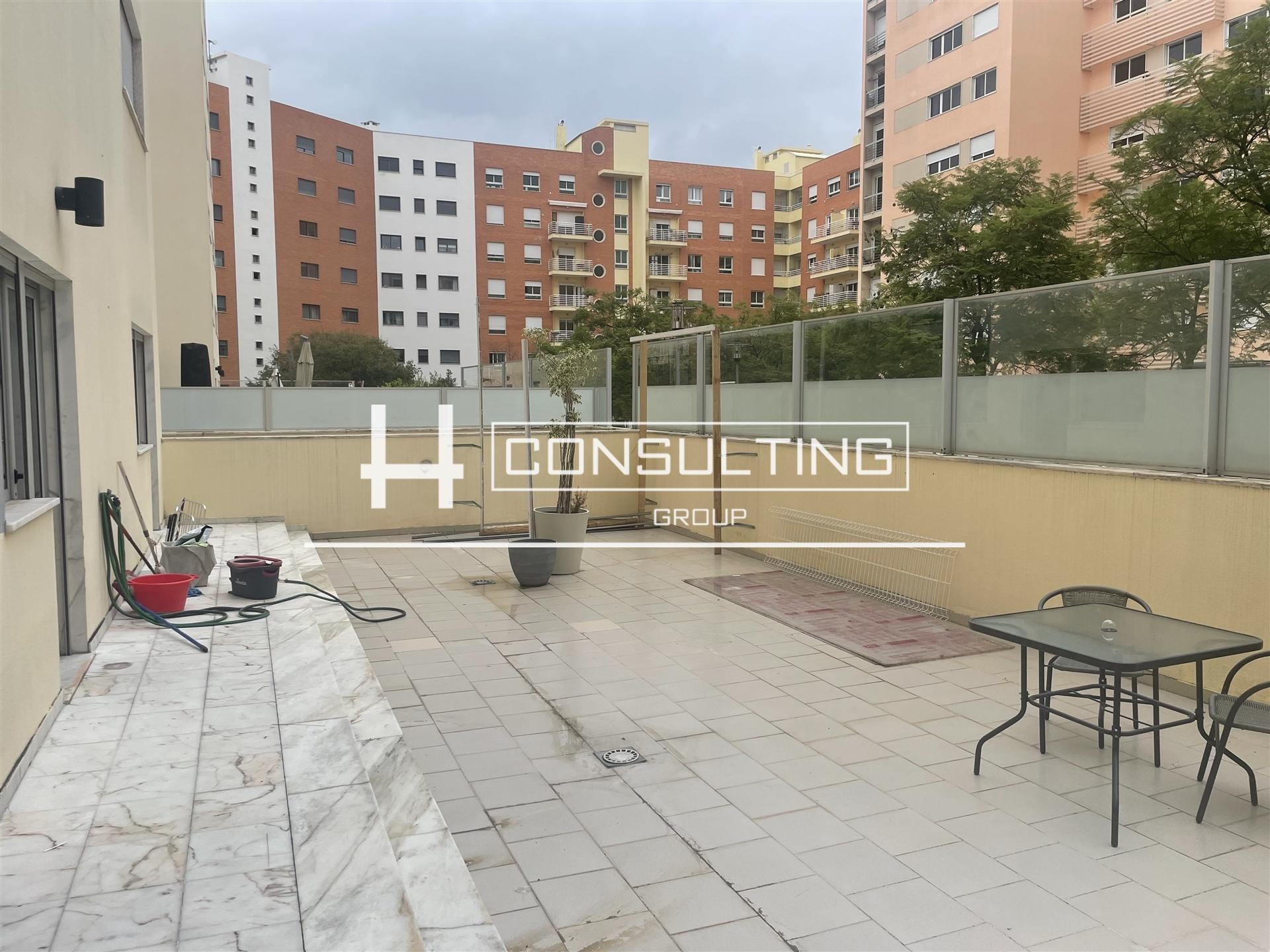 Apartamento T4 Venda em Parque das Nações,Lisboa