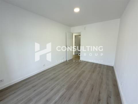 Apartamento T3 Venda em Baixa da Banheira e Vale da Amoreira,Moita