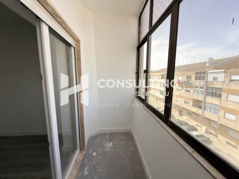Apartamento T3 Venda em Baixa da Banheira e Vale da Amoreira,Moita