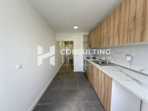 Apartamento T3 Venda em Baixa da Banheira e Vale da Amoreira,Moita