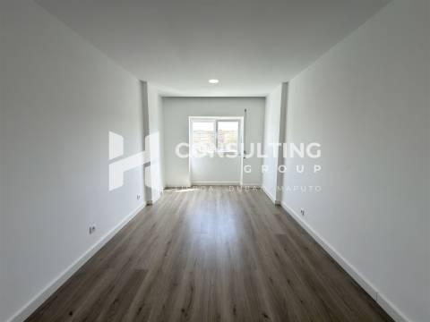 Apartamento T3 Venda em Baixa da Banheira e Vale da Amoreira,Moita