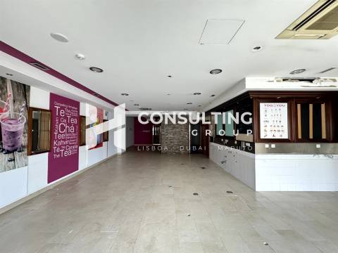 Loja  Arrendamento em Barreiro e Lavradio,Barreiro