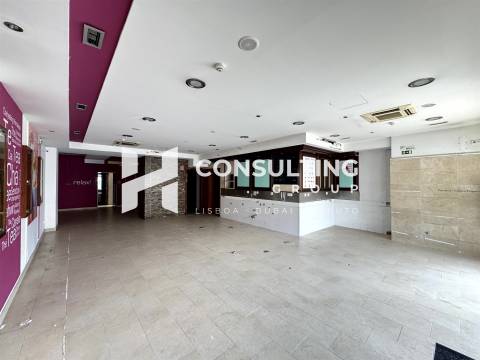 Loja  Arrendamento em Barreiro e Lavradio,Barreiro