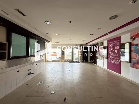 Loja  Arrendamento em Barreiro e Lavradio,Barreiro