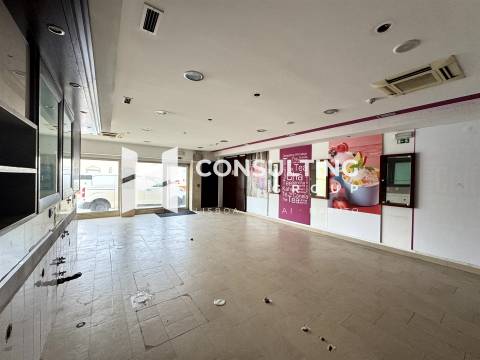 Loja  Arrendamento em Barreiro e Lavradio,Barreiro