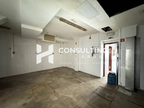 Loja  Arrendamento em Barreiro e Lavradio,Barreiro