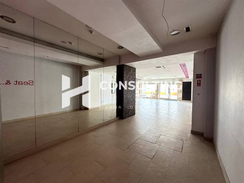 Loja  Arrendamento em Barreiro e Lavradio,Barreiro