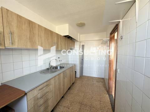 Apartamento T2 DUPLEX Venda em Alhos Vedros,Moita