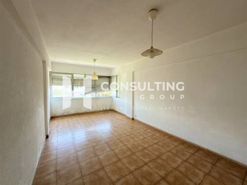 Apartamento T2 DUPLEX Venda em Alhos Vedros,Moita