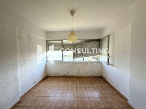 Apartamento T2 DUPLEX Venda em Alhos Vedros,Moita