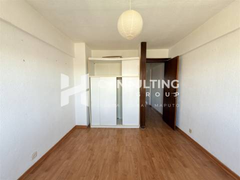 Apartamento T2 DUPLEX Venda em Alhos Vedros,Moita