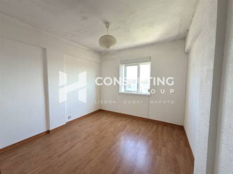 Apartamento T2 DUPLEX Venda em Alhos Vedros,Moita