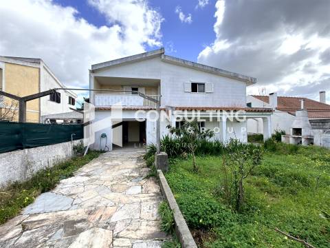 Moradia Isolada T3+1 Venda em Sesimbra (Castelo),Sesimbra