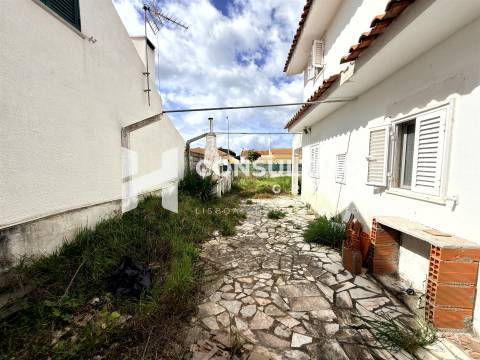 Moradia Isolada T3+1 Venda em Sesimbra (Castelo),Sesimbra