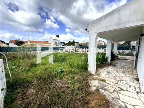 Moradia Isolada T3+1 Venda em Sesimbra (Castelo),Sesimbra