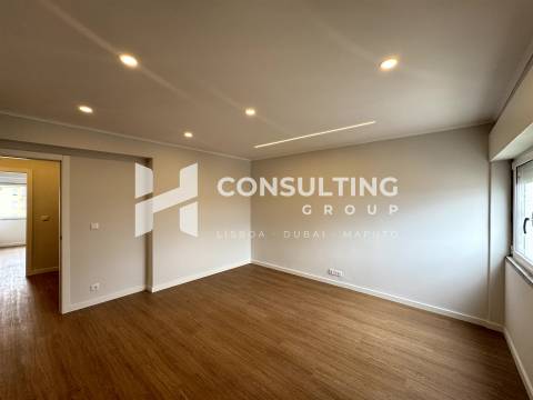 Apartamento T2 Venda em Carregado e Cadafais,Alenquer