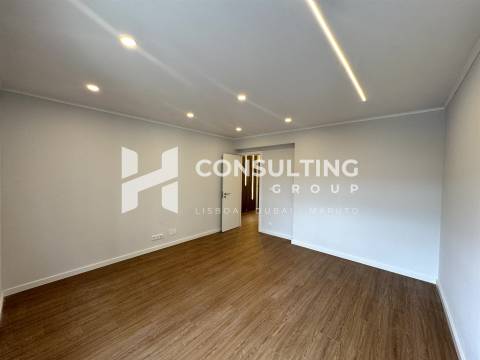 Apartamento T2 Venda em Carregado e Cadafais,Alenquer