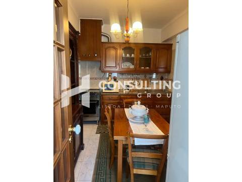 Apartamento T1 Venda em Venteira,Amadora