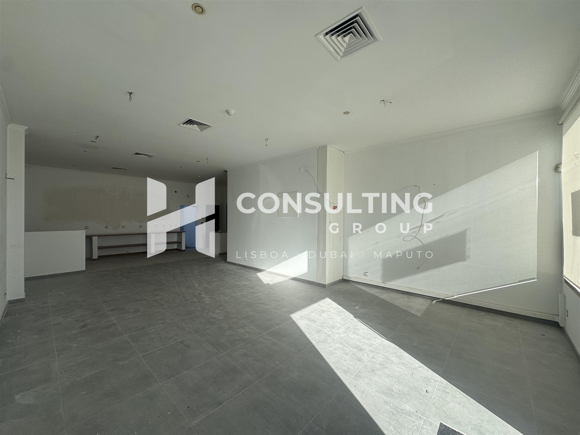 Loja  Venda em Barcarena,Oeiras