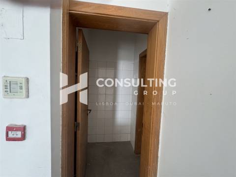 Loja  Venda em Barcarena,Oeiras