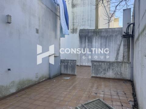 Loja  Venda em Barcarena,Oeiras