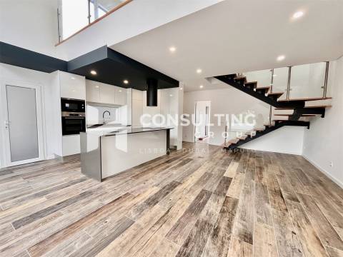 Moradia T3 Venda em Sesimbra (Castelo),Sesimbra