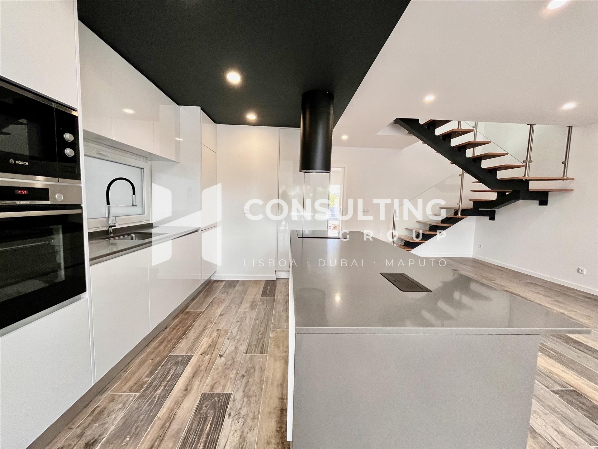 Moradia T3 Venda em Sesimbra (Castelo),Sesimbra