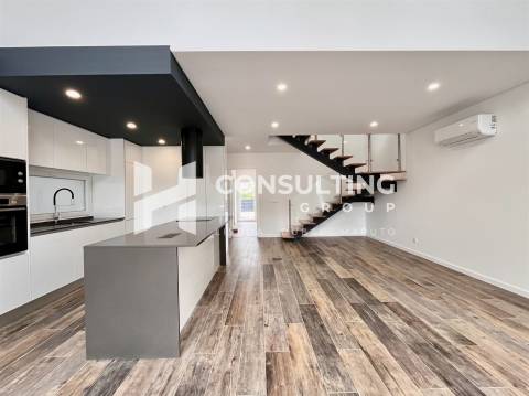 Moradia T3 Venda em Sesimbra (Castelo),Sesimbra